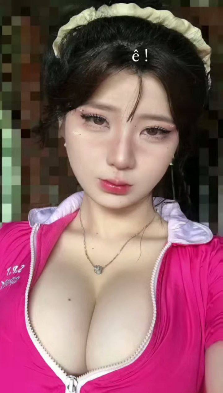 Khách sạn Tanhua Xiaofeige cao cấp Outcall Series ~ 3000 nhân dân tệ 70CM cô gái phương Bắc dịu dàng, lông trên cơ thể được cạo sạch sẽ, âm hộ búi cao, bị địt đến mức thở hổn hển...